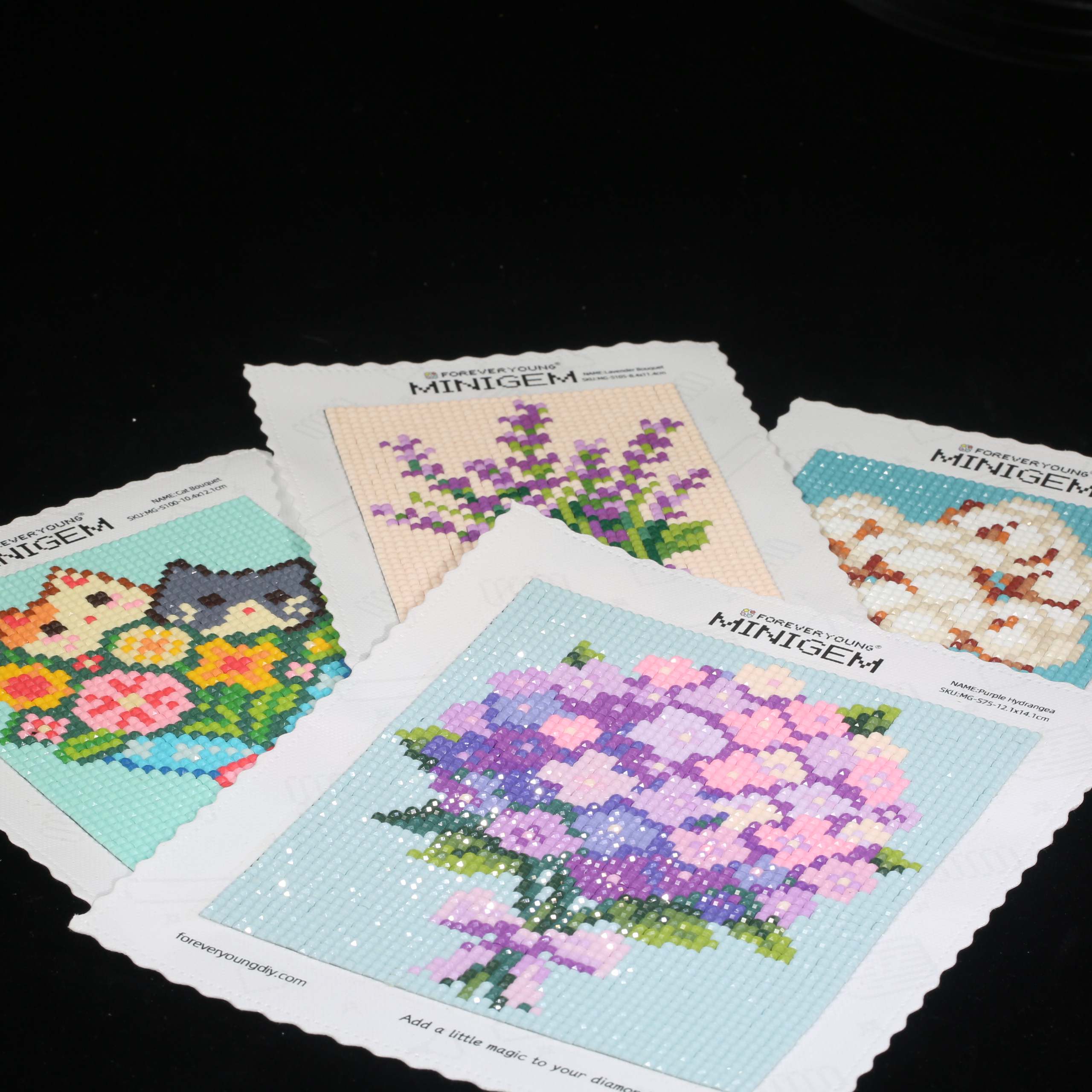 Minigem® Purple Hydrangea 5D D - огляд і ціна Resin Art Purple