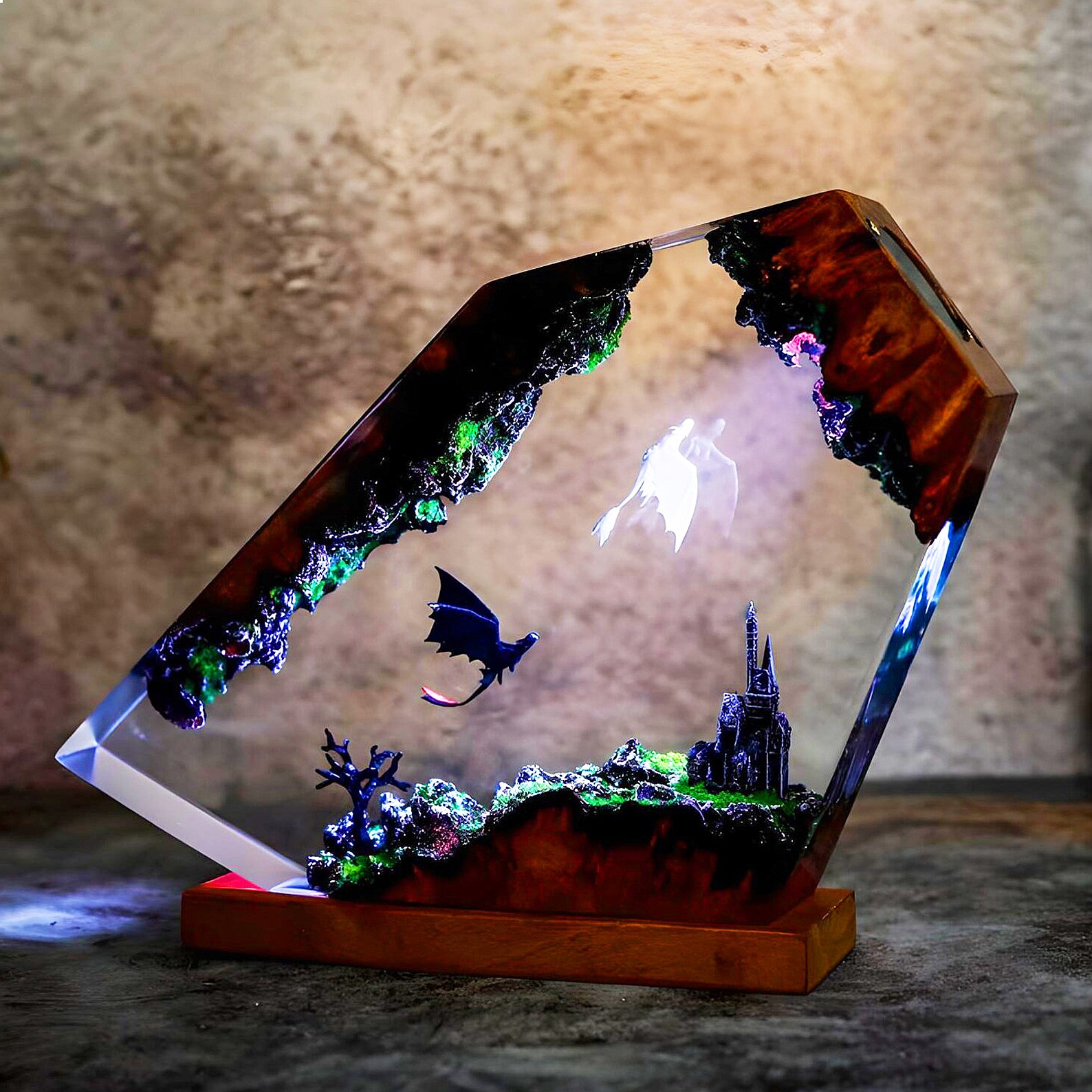 Creative Resin Night Light Bed - огляд і ціна Resin Art Lamp